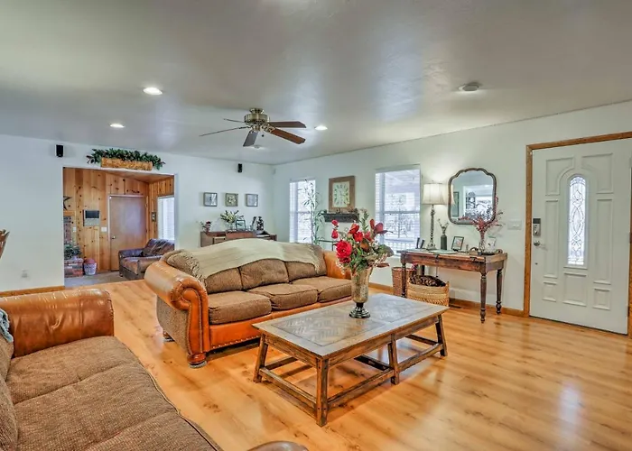 Casa vacanze Game Room, Yard, Deck & Fireplace: Lakeside