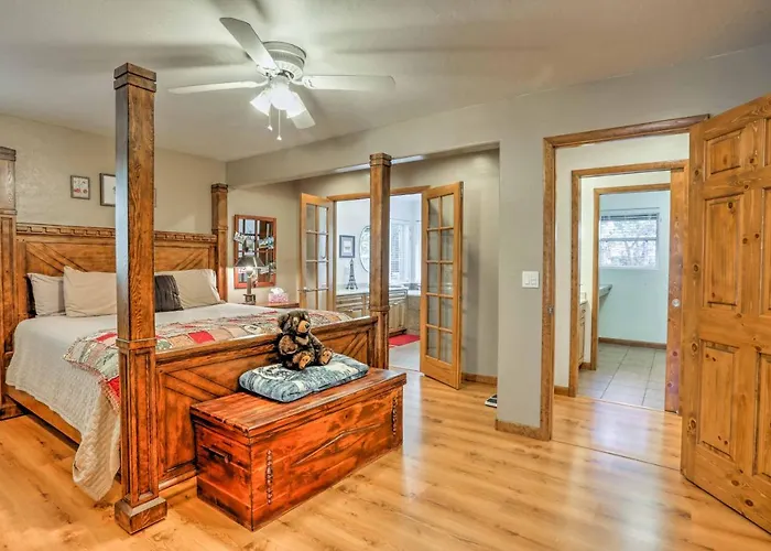 Casa vacanze Game Room, Yard, Deck & Fireplace: Lakeside *