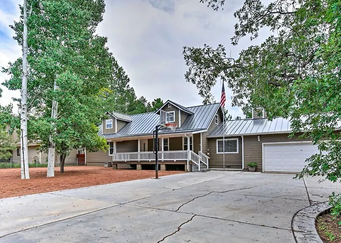 Casa vacanze Game Room, Yard, Deck & Fireplace: Lakeside